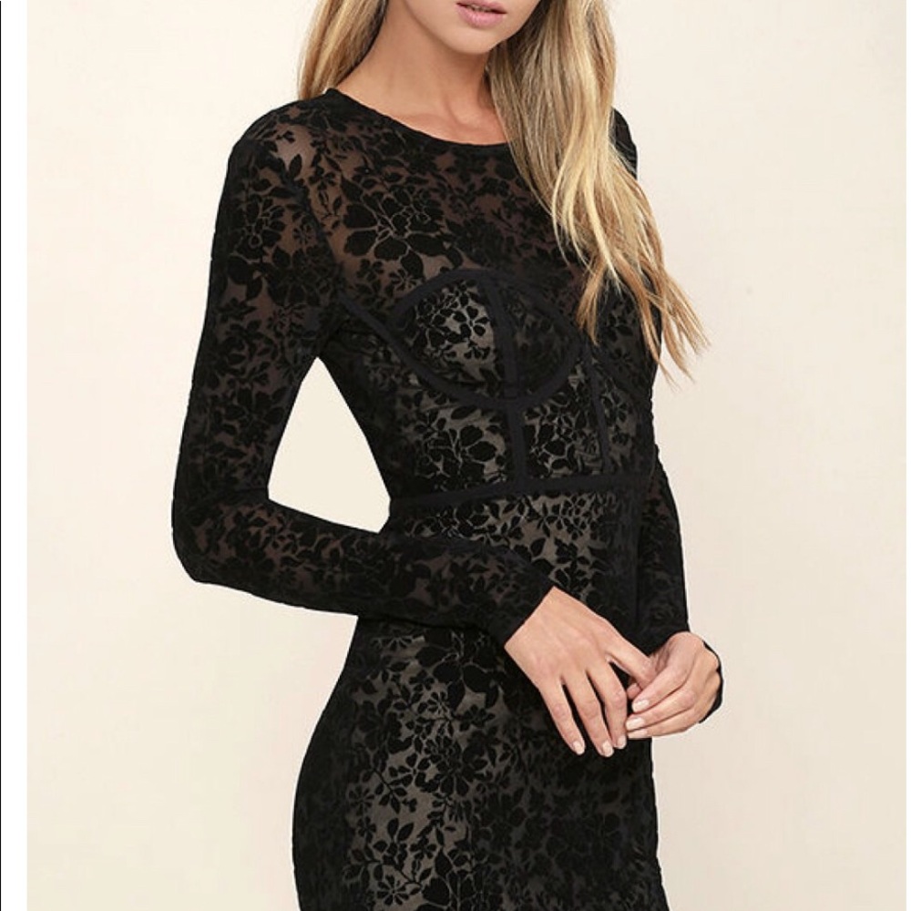 Black LULUS corset style cocktail dress. XS
